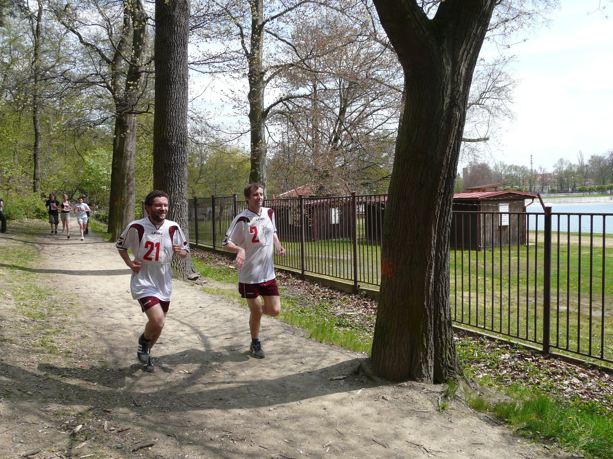051.jpg